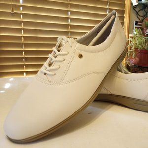 Easy Spirit -  Motion - Size 10